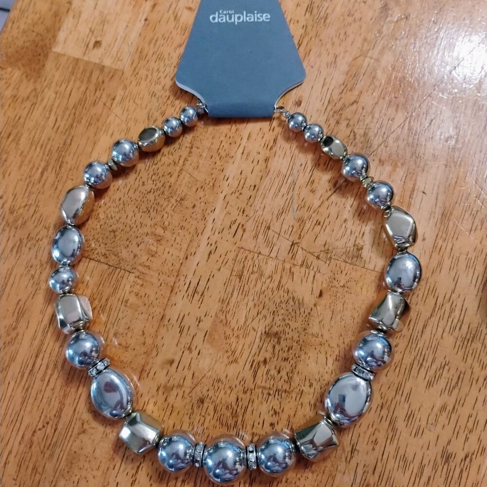 Carol DauPlaise necklace
